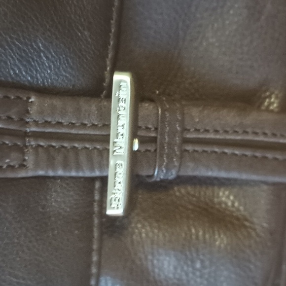 NWT Brown Leather Satchel Flap Closure Shoulder bag - Picture 4 of 8